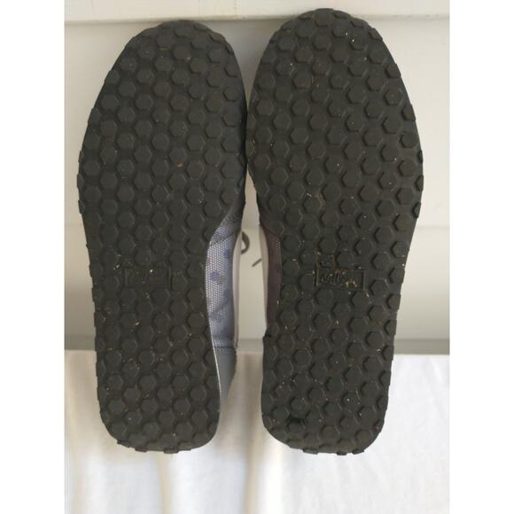 Nike grey Genicco sneakers. Women's US size 7.5 EUC - Picture 9 of 11